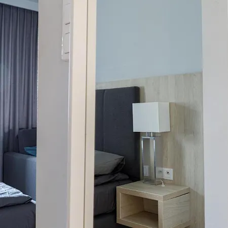 Golden Apartments&glamping-k17 Apartment *